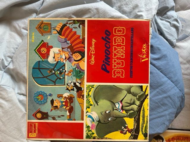 Disco de vinilo de pinocho y dumbo