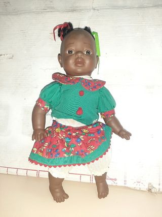 Muñeca negrita J. Berna de 35 cm