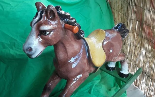 Rest.muñecas y juegos cartón piedra