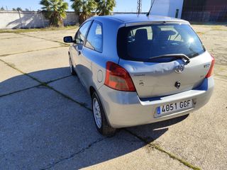 Toyota Yaris 2009