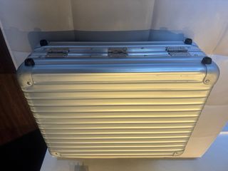 Maleta metalica aluminio RIMOWA..