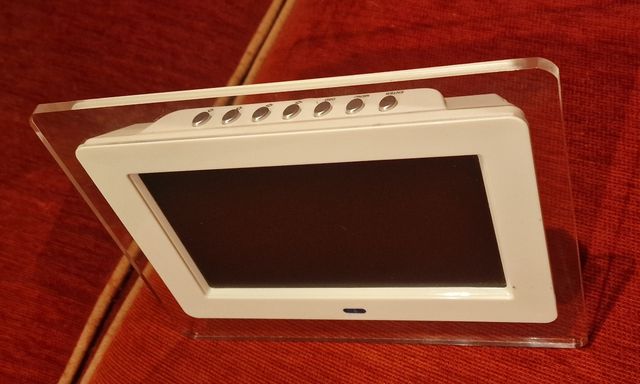 Marco digital Prixton LCD 7"