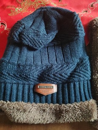 Cappello scaldacollo con pelliccia inte