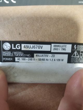 Alimentación LG 49UJ670V