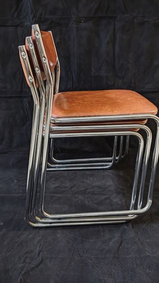 3 sillas cromadas tipo Cesca