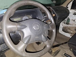 Despiece interior Nissan Terrano 