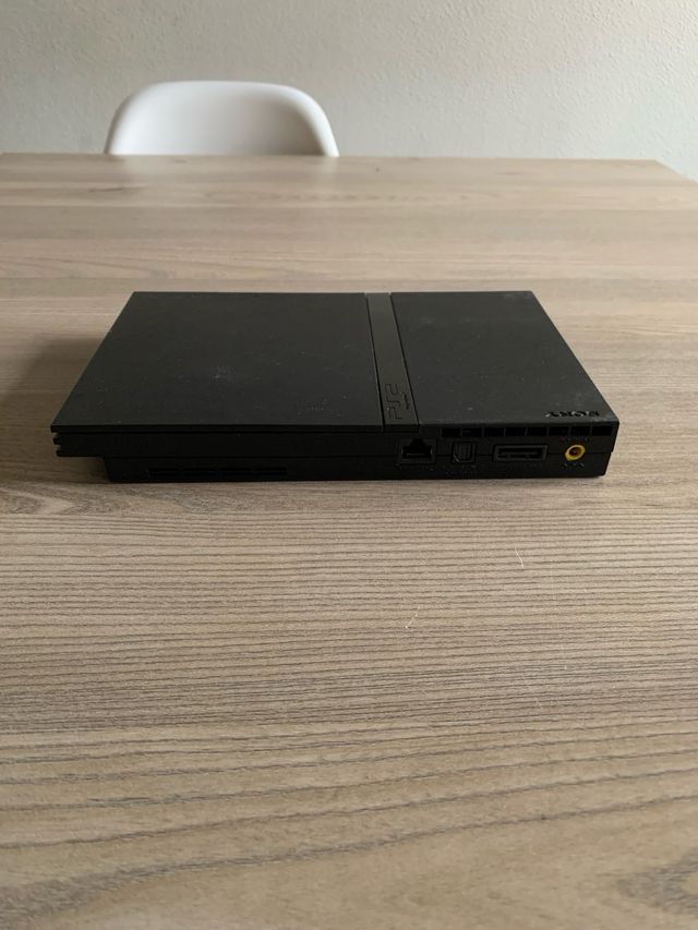PS2 PlayStation 2 Slim SCPH77004