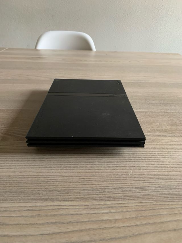 PS2 PlayStation 2 Slim SCPH77004