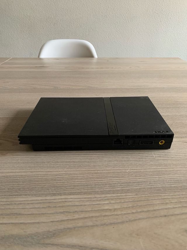 PS2 PlayStation 2 Slim SCPH77004