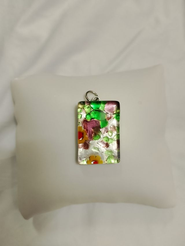 Ciondolo un vetro di murano