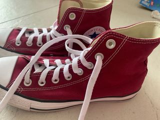 Converse Granates