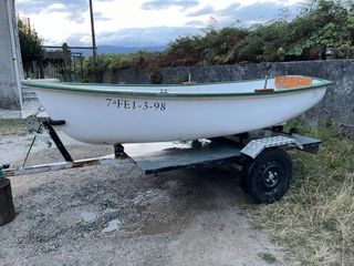 Barca Fibrester Cadaques y remolque