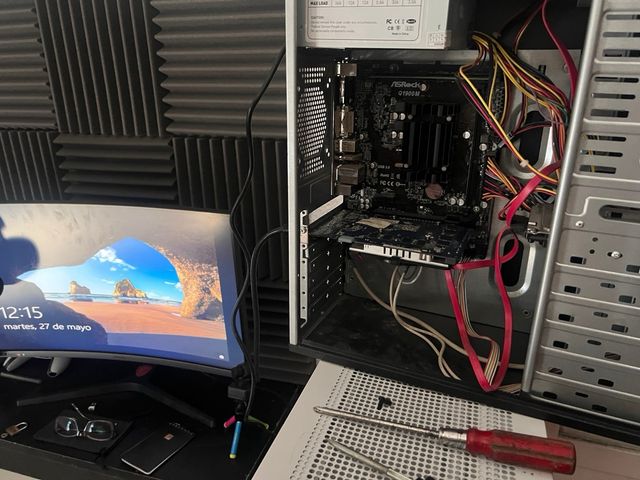 Tecnico informatico ordenador y moviles