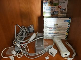 Nintendo wii con giochi 2 comandi e vola