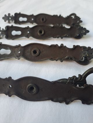 Tiradores para muebles antiguos