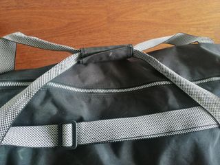 2 pares esquís Atomic y bolsa transporte