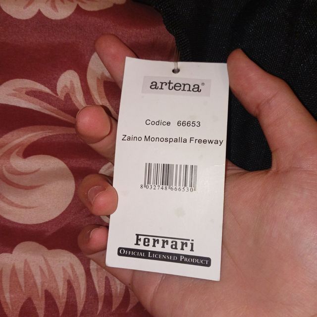 Zaino monospalla Ferrari
