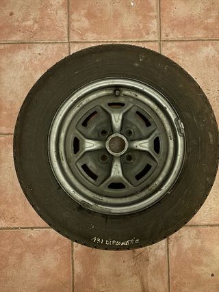 Llantas Seat 131
