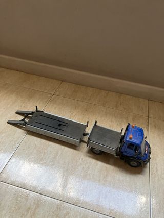 Camion de juguete/coleccionable.