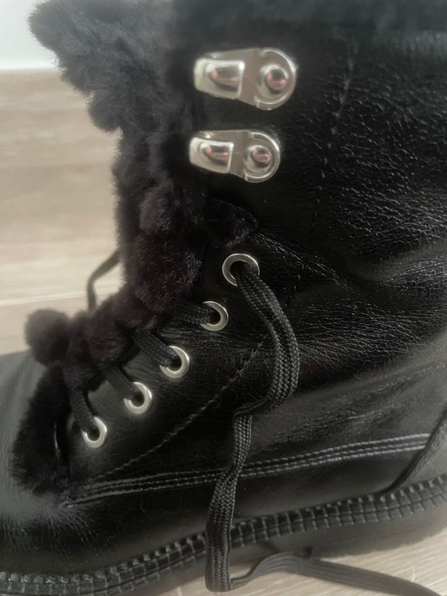 Botas piel negras zara