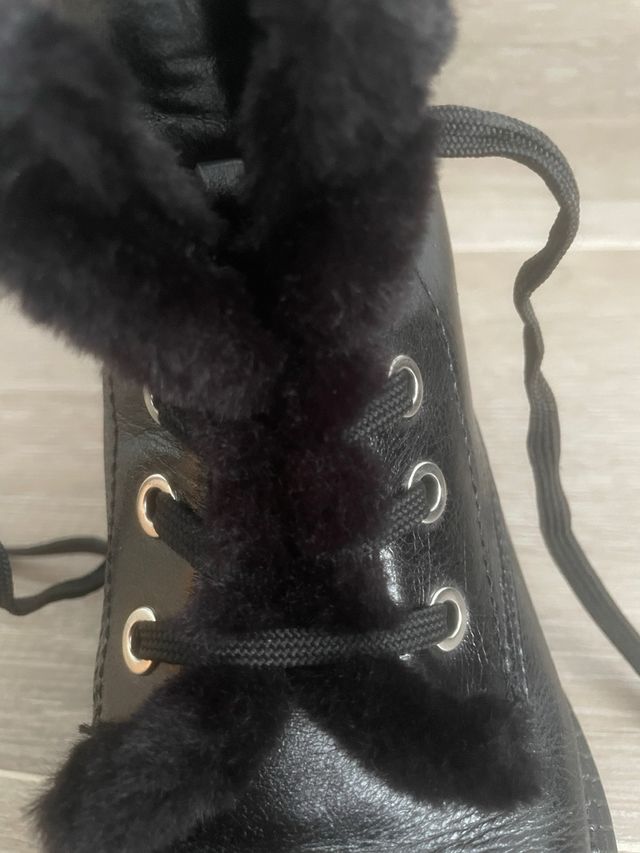Botas piel negras zara