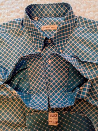 Camisa juvenil.