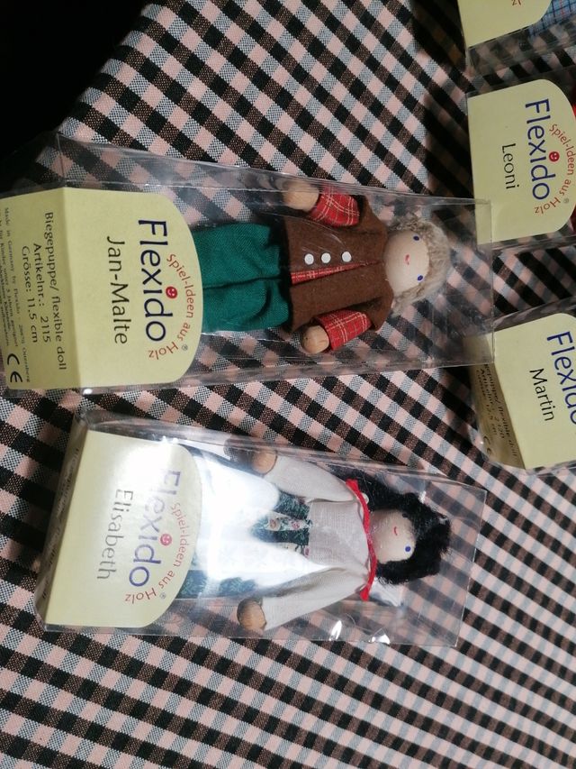 Juguetes madera juego simbolico escuela