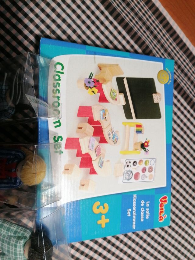 Juguetes madera juego simbolico escuela