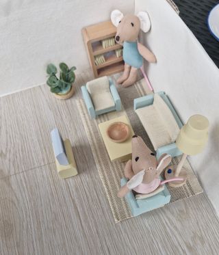 SALON CASA CASITA MUÑECAS, ADECUADO MAILEG