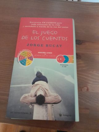 El juego de los cuentos/ Let Me Tell You a Story (Spanish Edition)