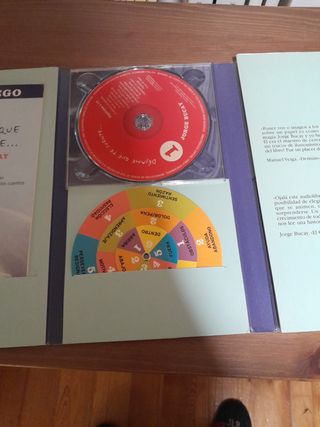 El juego de los cuentos/ Let Me Tell You a Story (Spanish Edition)