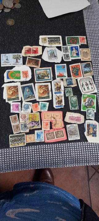 Collezione francobolli italiani