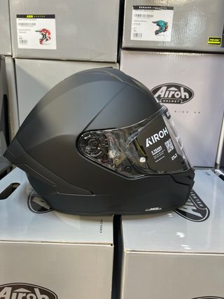 Casco moto L carretera carbon compuesto Airoh