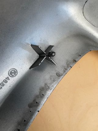 REVESTIMIENTO RADIADOR IZQUIERDO BMW K75