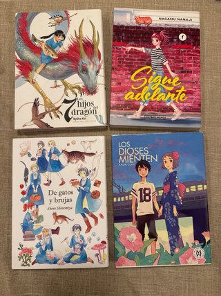 Cuatro libros manga para niños