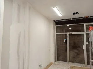 Falsos techos y Pladur montamos ventanas y puertas