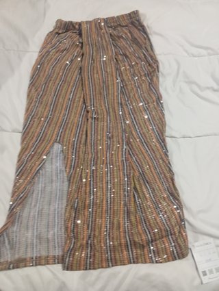 Falda midi lentejuelas