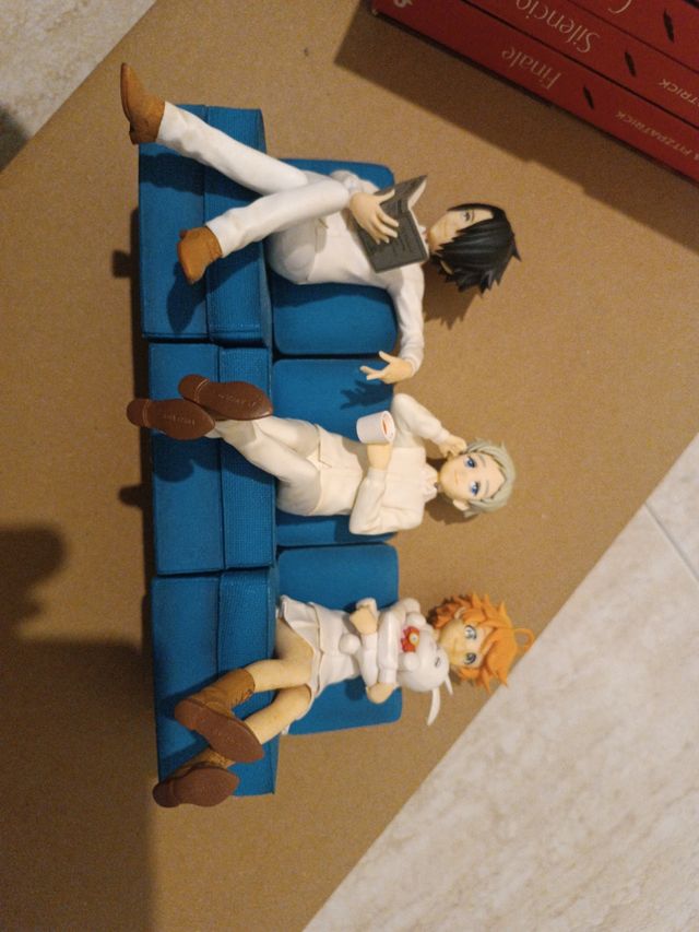 Set figuras The Promised Neverland 50€