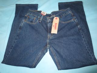 Levis
