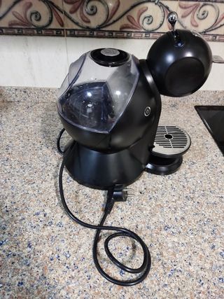 Cafetera cápsulas Nescafé Dolce Gusto