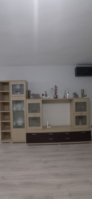 Mueble de salón de madera buena