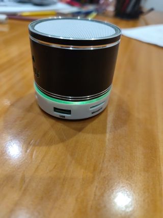 2 altavoces Bluetooth musica