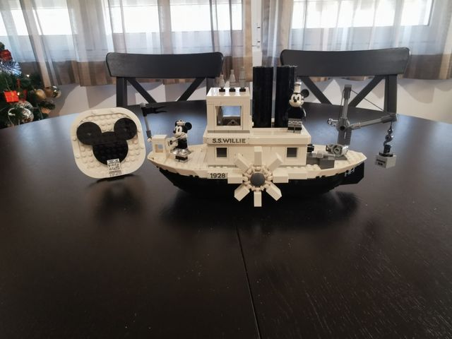 Lego 21317 Steamboat willie