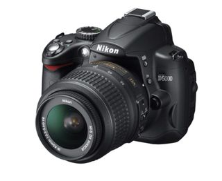 Nikon D5000