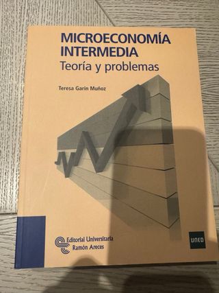 Microeconomía intermedia: Teoría y problemas