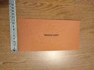 Cartoncini Louis Vuitton 