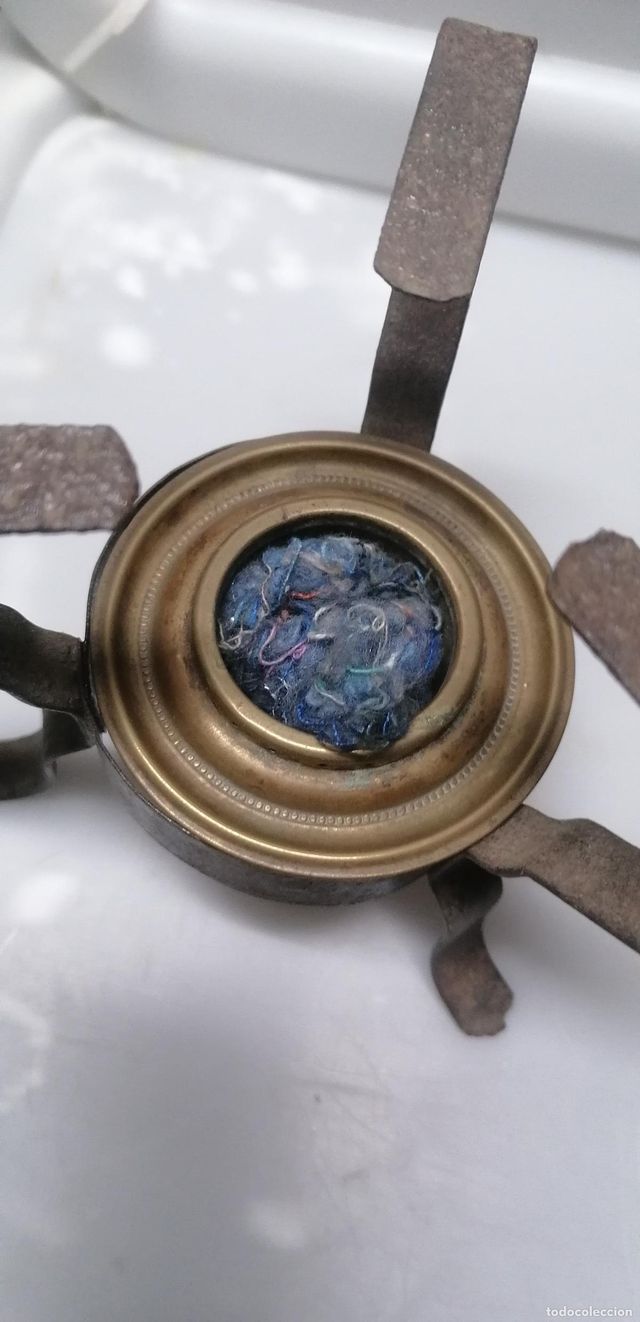 VECCHIE LAMPADE, RISCALDATORI, BRUCIATORI AD ALCOOL