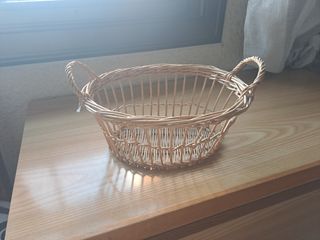 Cestita de mimbre