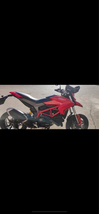 Ducati hypermotard 936