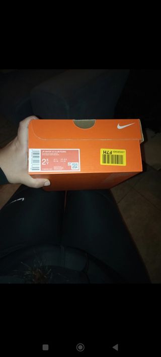 Botas de fútbol niño